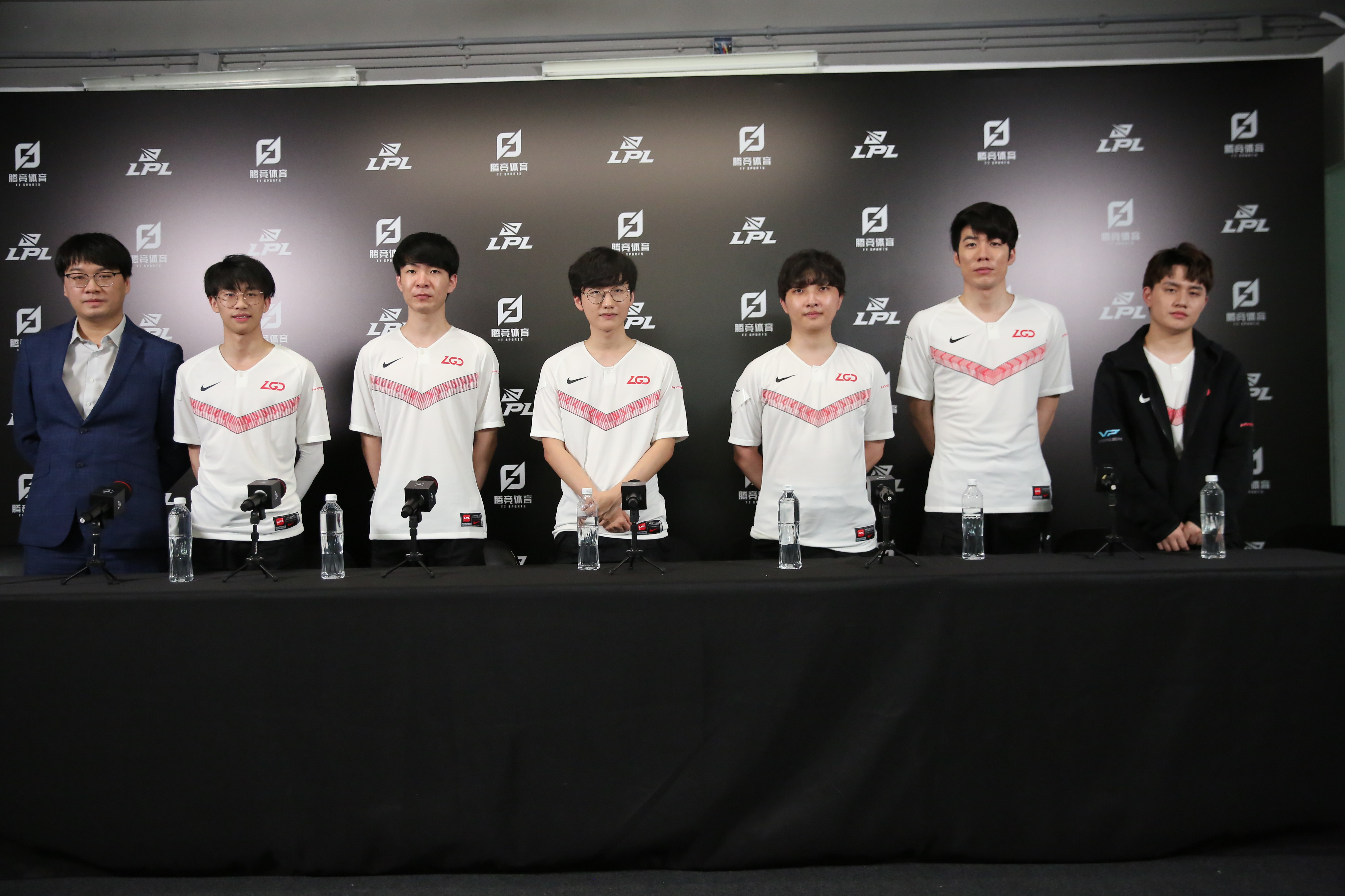 Peanut:在LGD时队员真的很合拍，比之前在韩国的时要好47亮179回复英雄联盟
