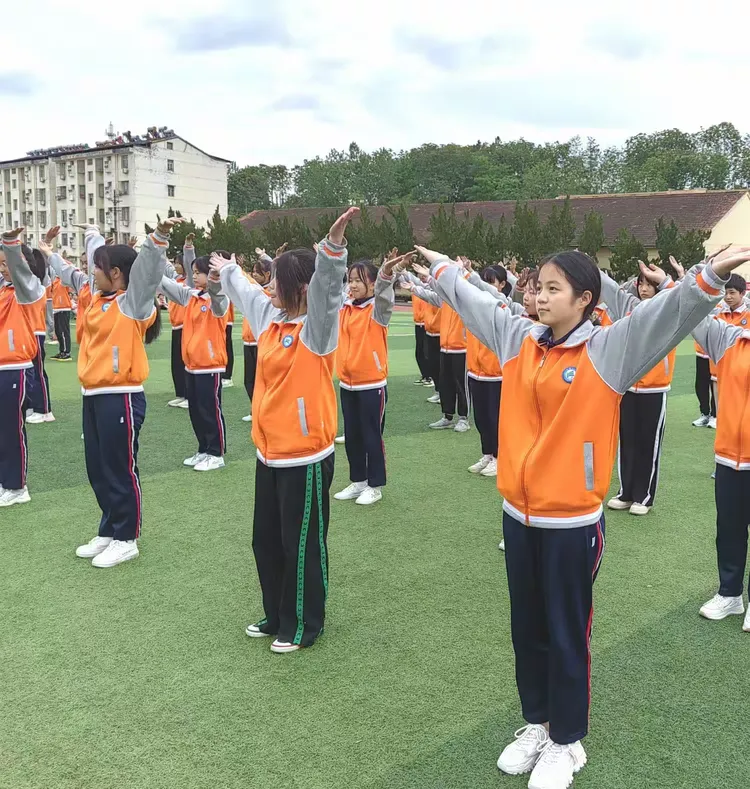 新赛季启动仪式精彩呈现，激发球员斗志的简单介绍
